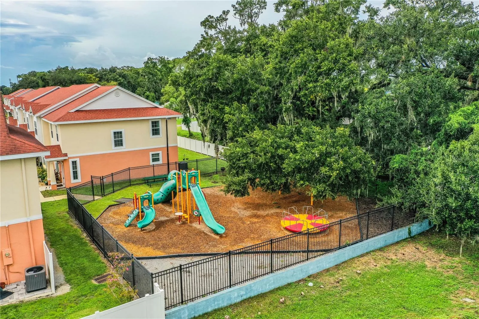 253 ALEXANDER WOODS DR