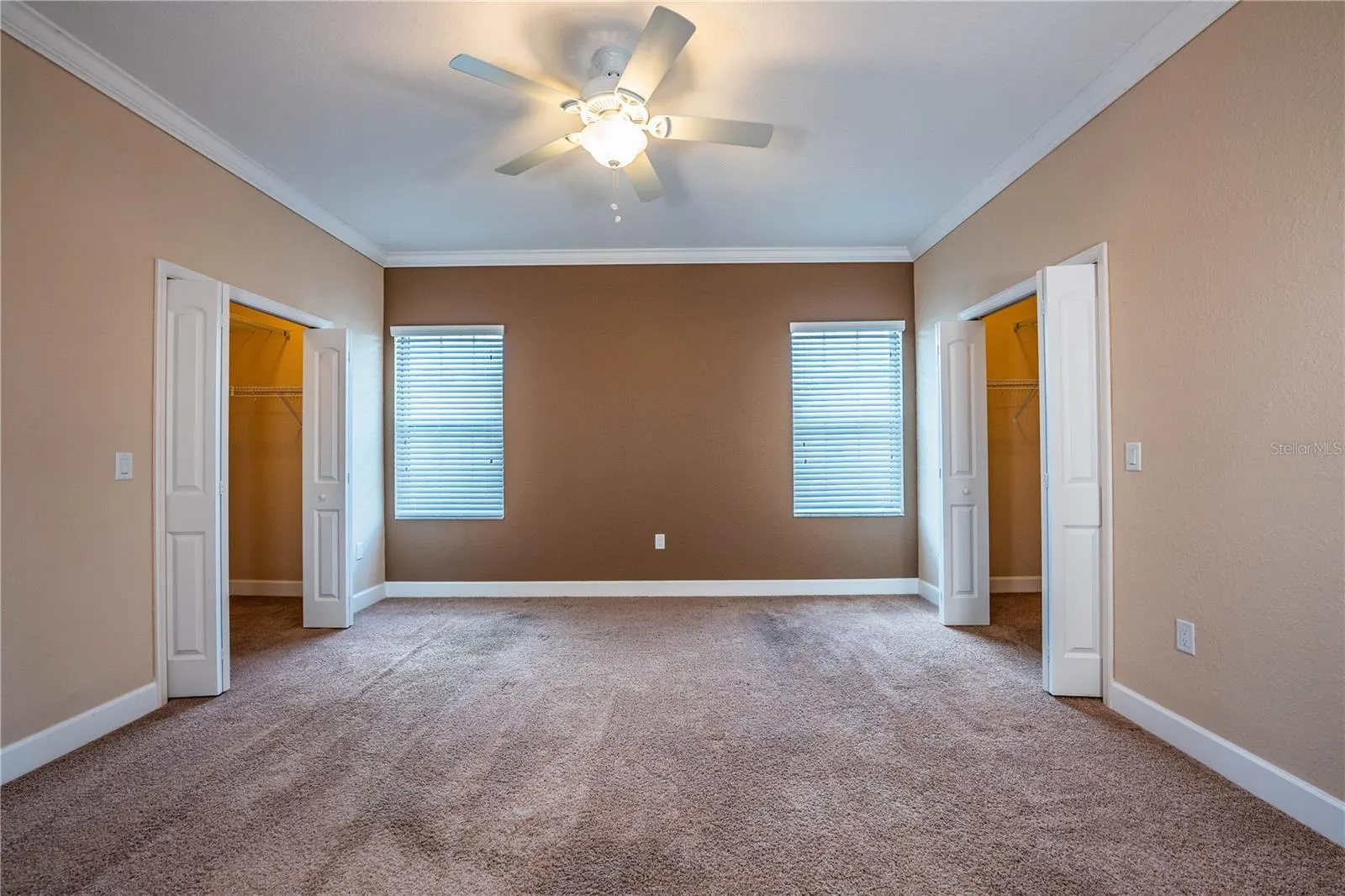 253 ALEXANDER WOODS DR
