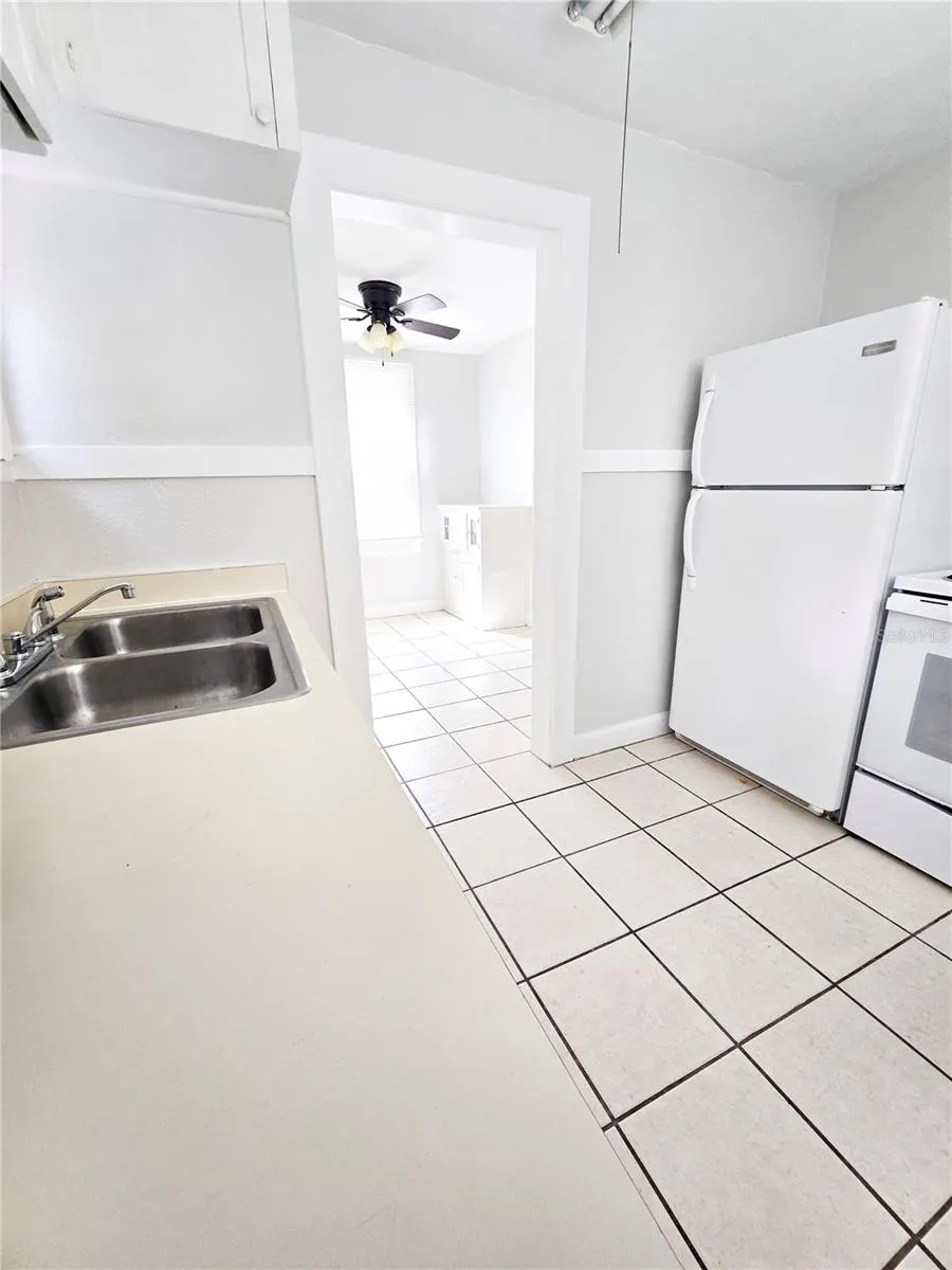115 8TH ST SE