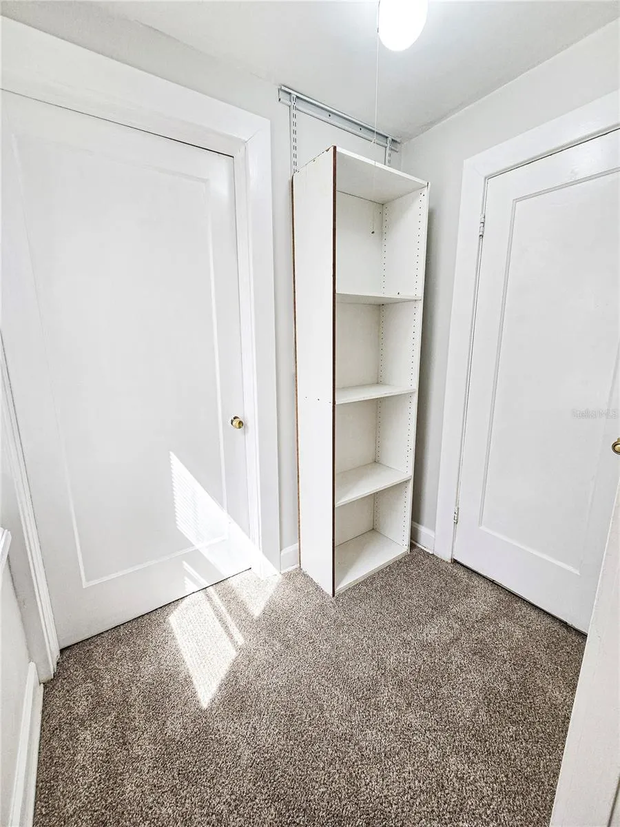 115 8TH ST SE