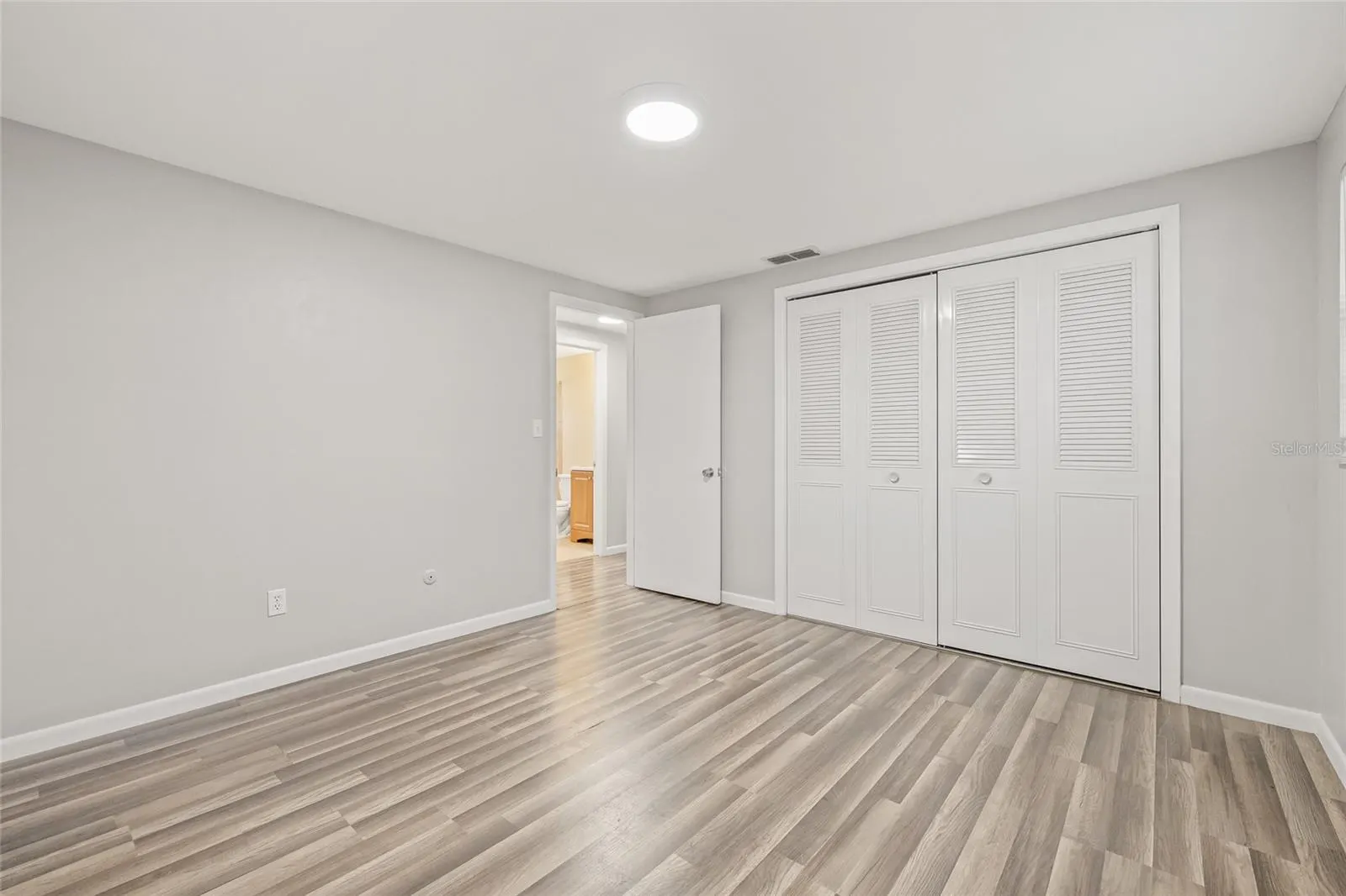 2509 MCCRANIE PL
