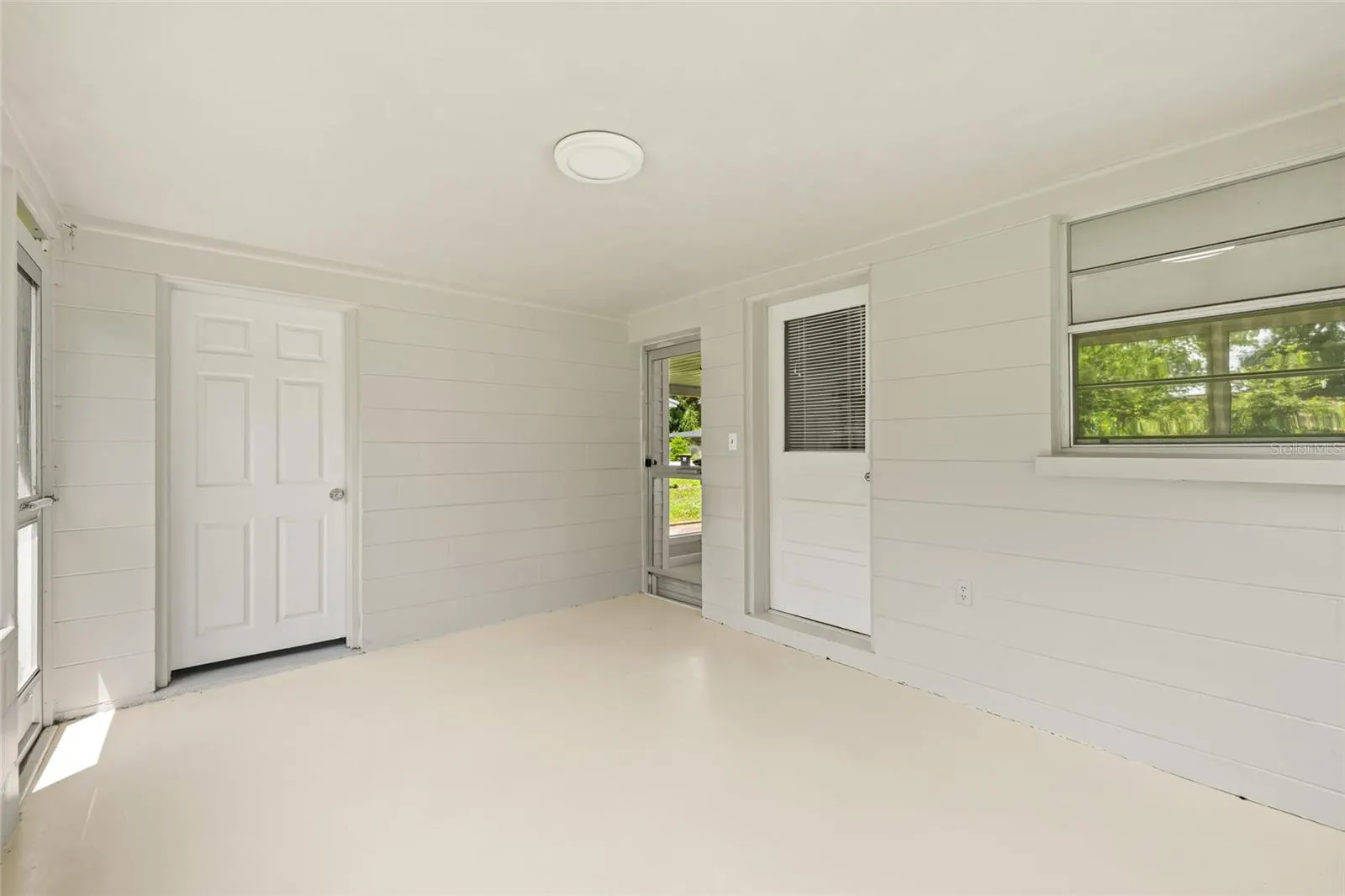2509 MCCRANIE PL