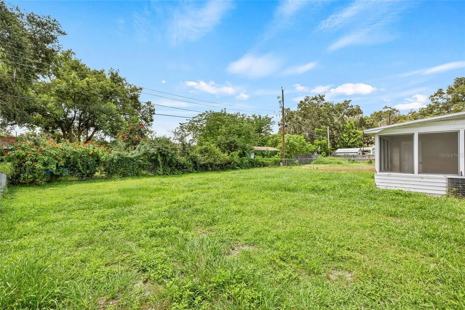 2509 MCCRANIE PL
