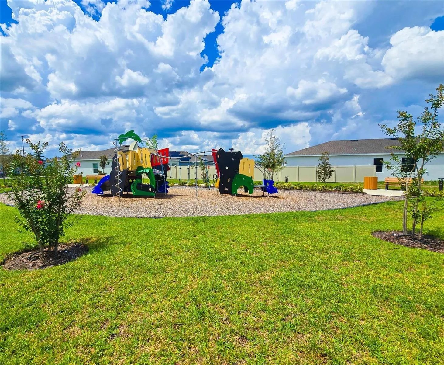 1121 DEEPWATER CIR