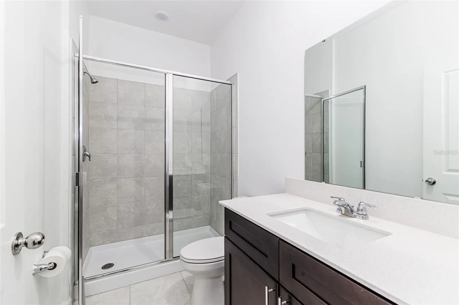1121 DEEPWATER CIR