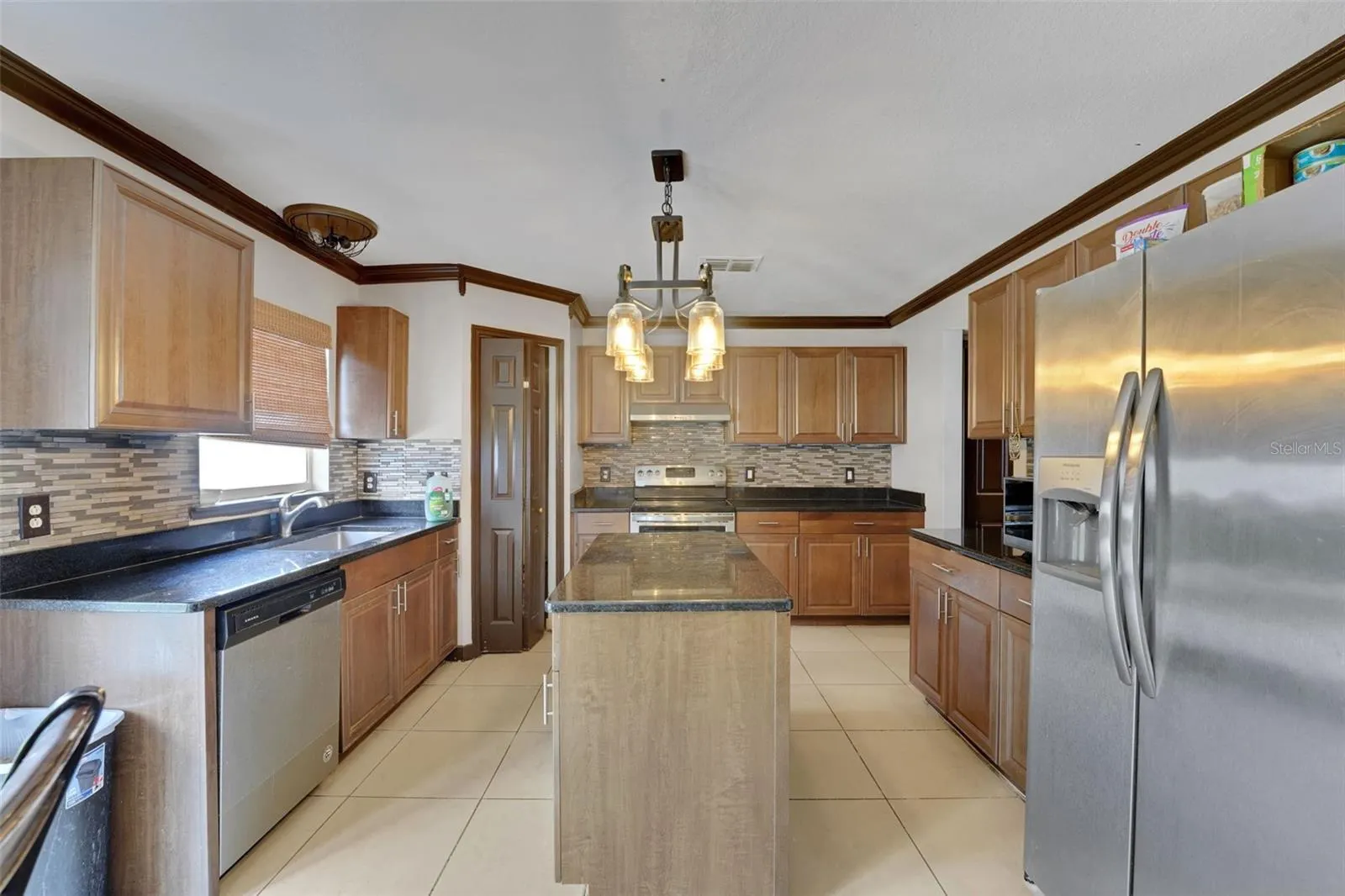 114 SHADDOCK DR