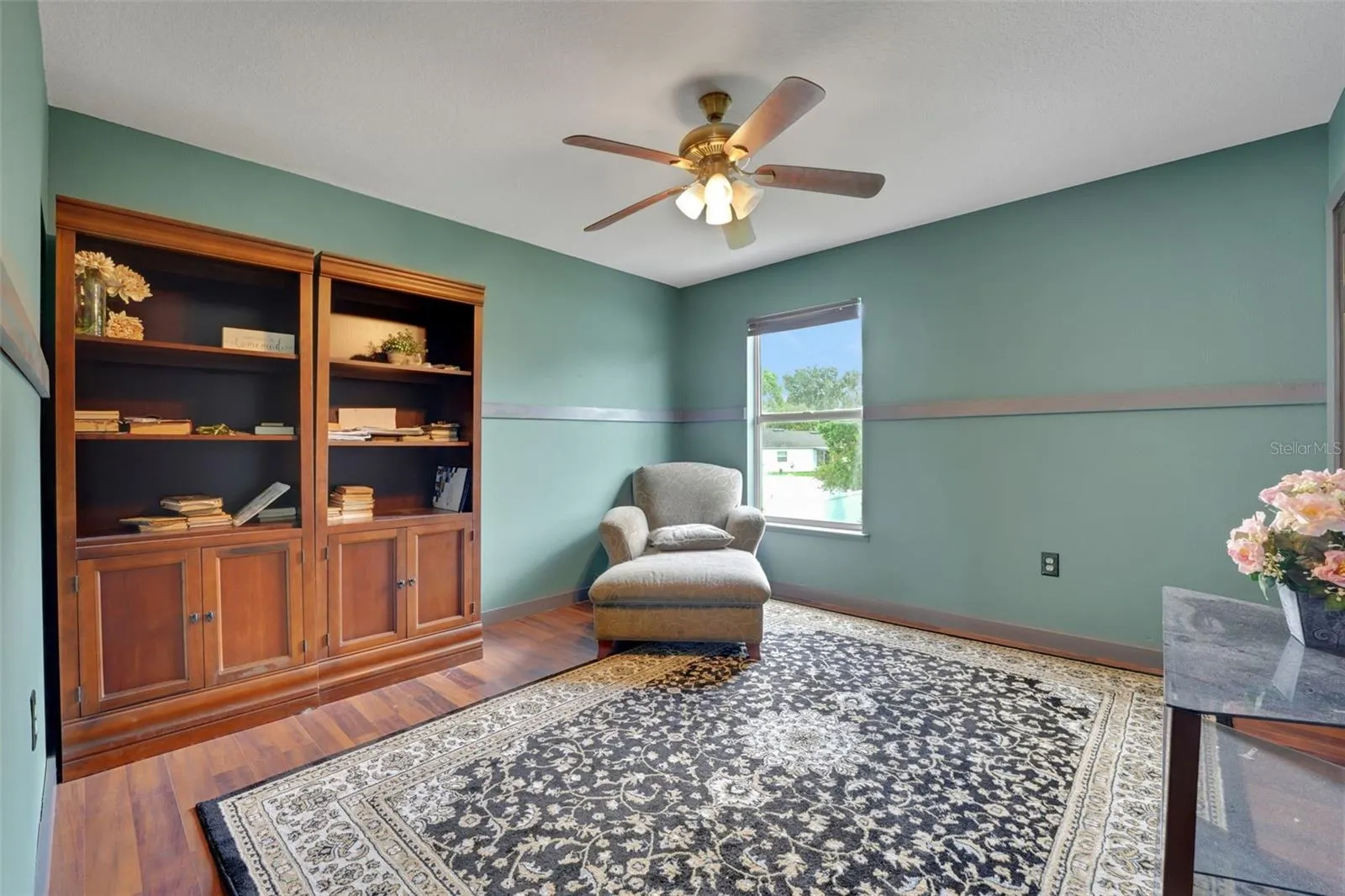 114 SHADDOCK DR