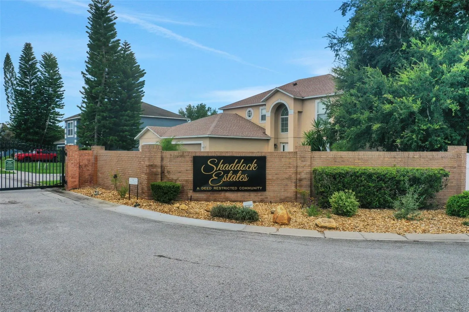 114 SHADDOCK DR