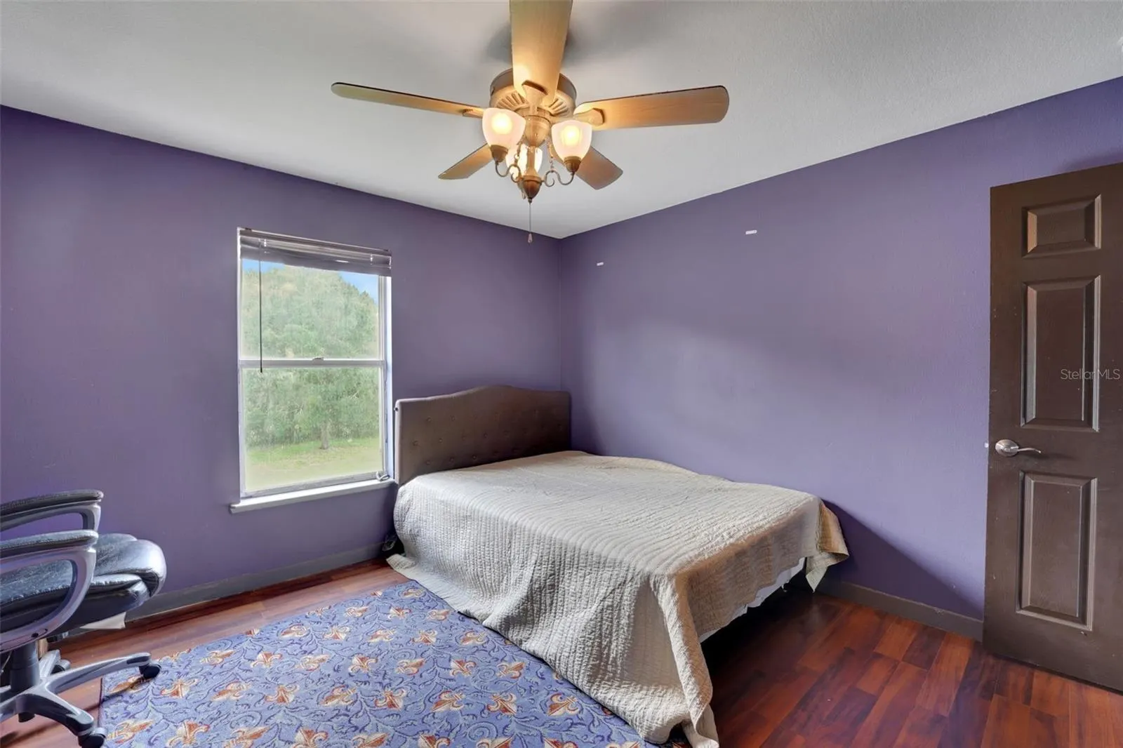 114 SHADDOCK DR
