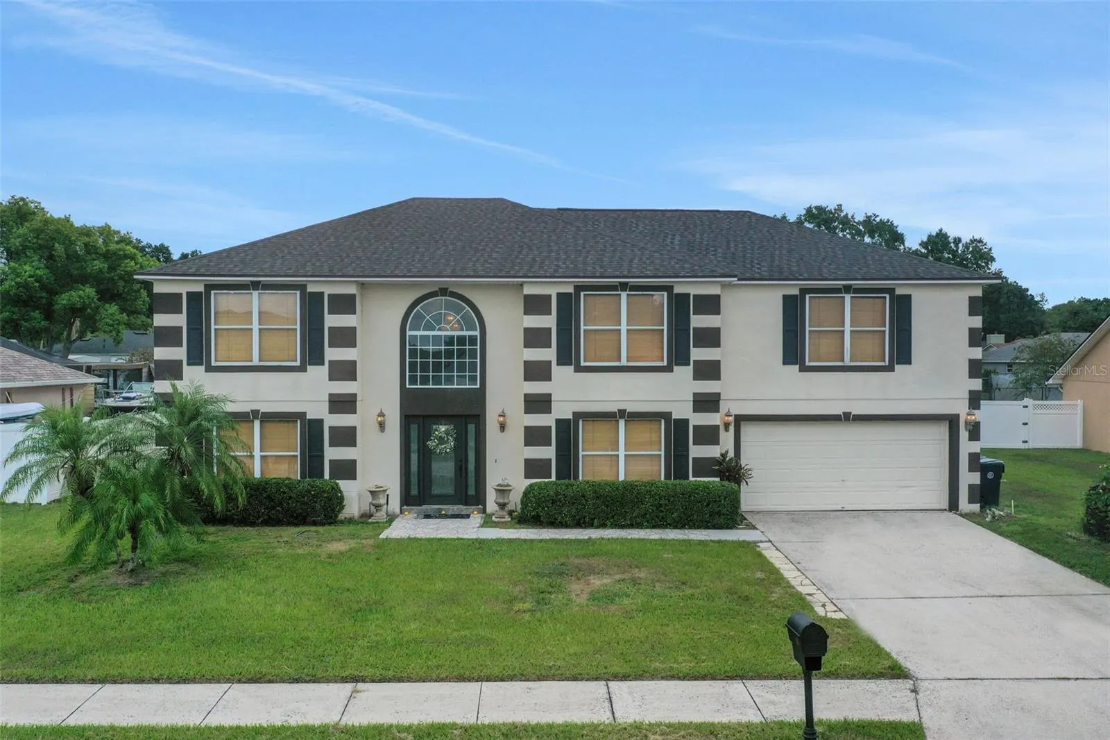 114 SHADDOCK DR