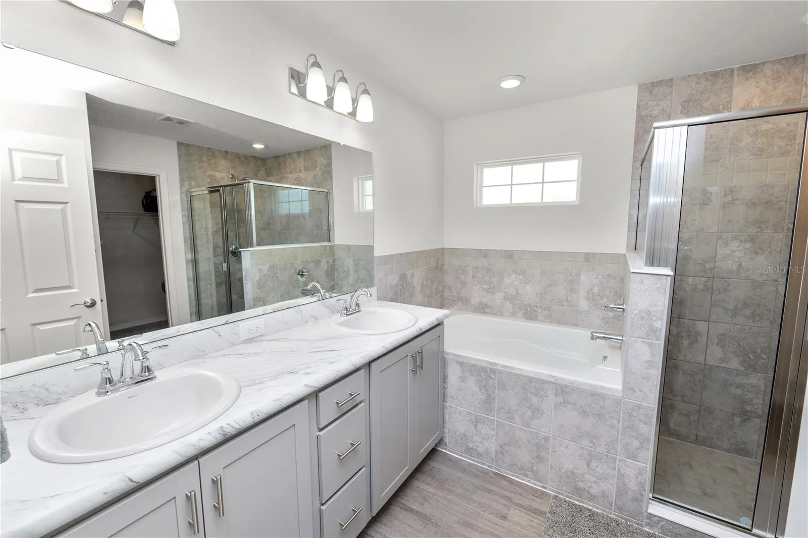 3942 WILLOW RIDGE DR