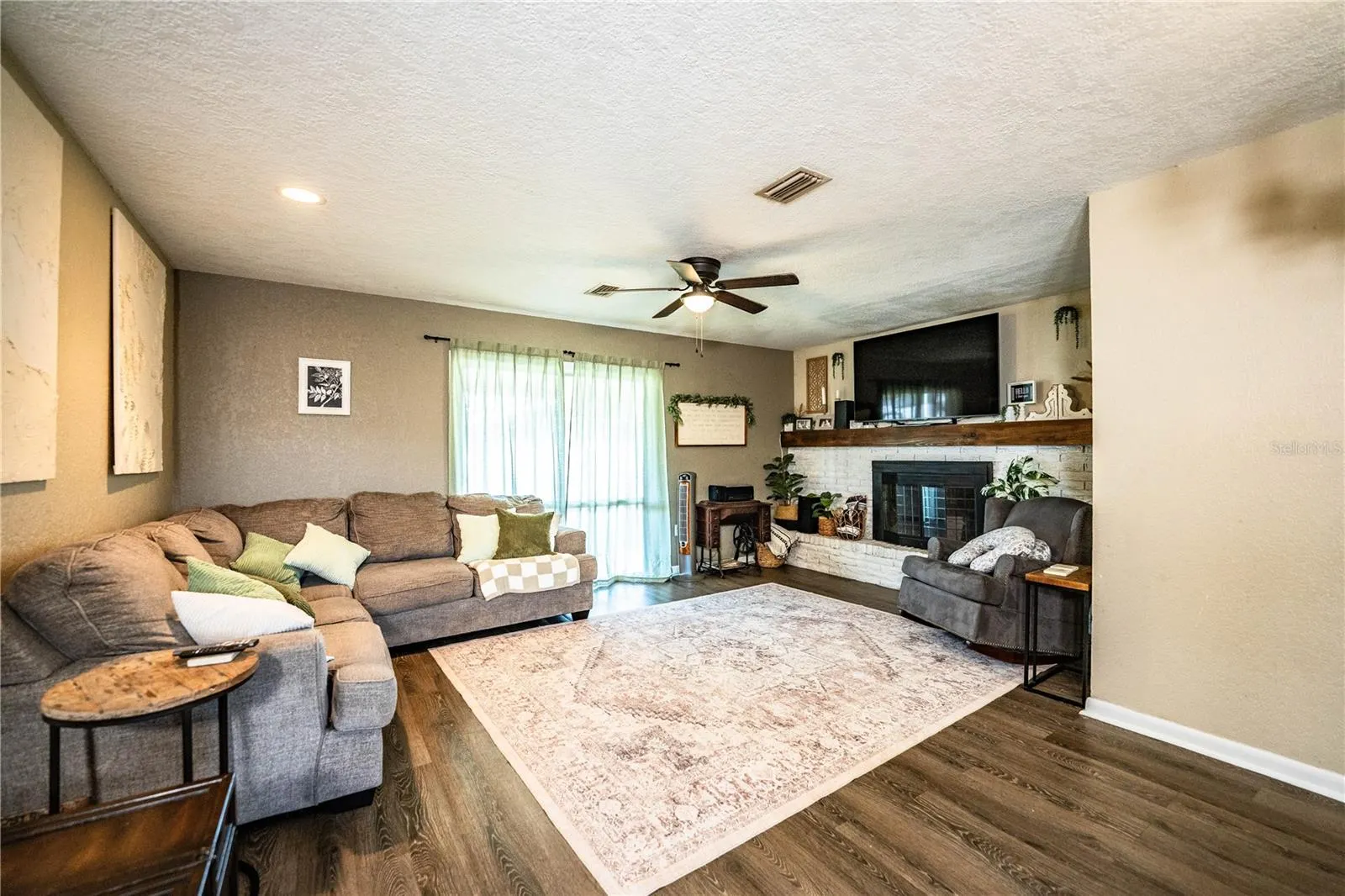 2007 OLIVER PL