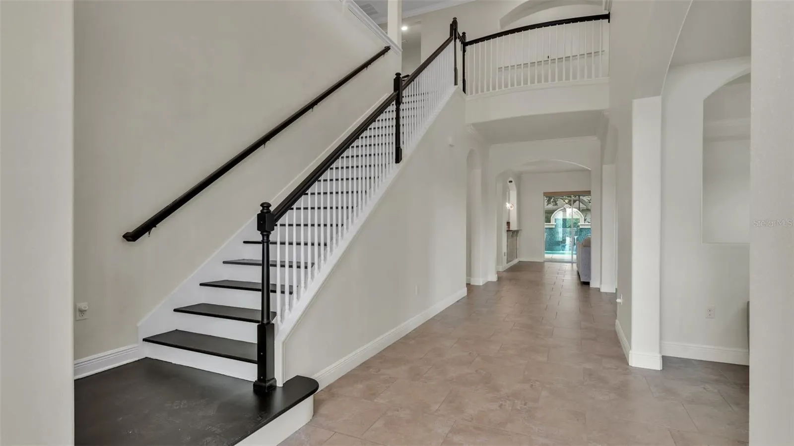 6515 EAGLE VIEW LOOP