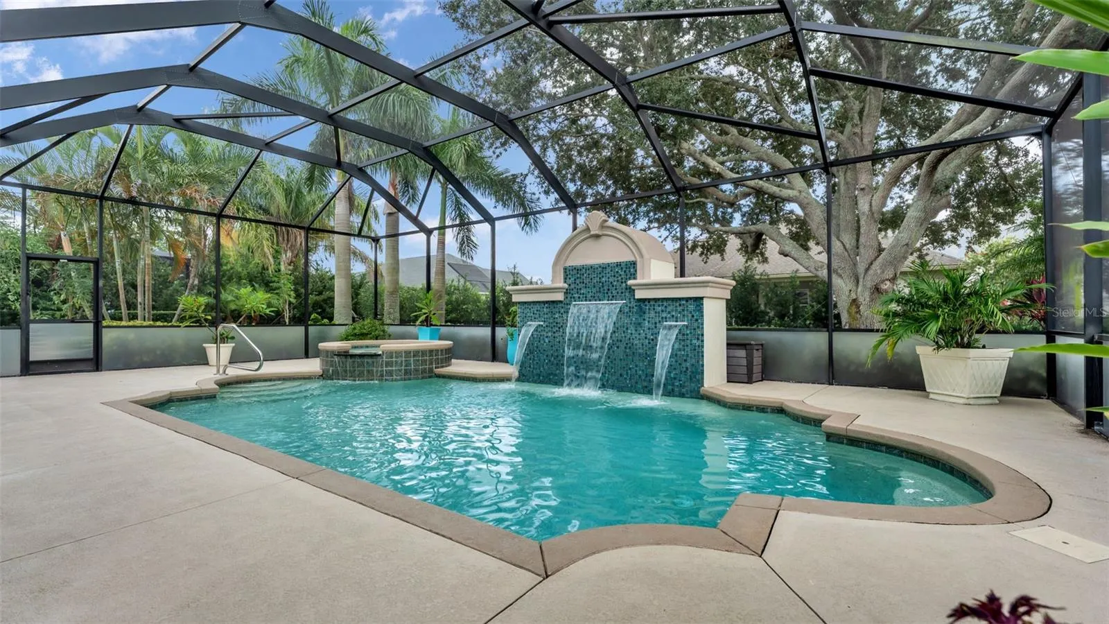 6515 EAGLE VIEW LOOP