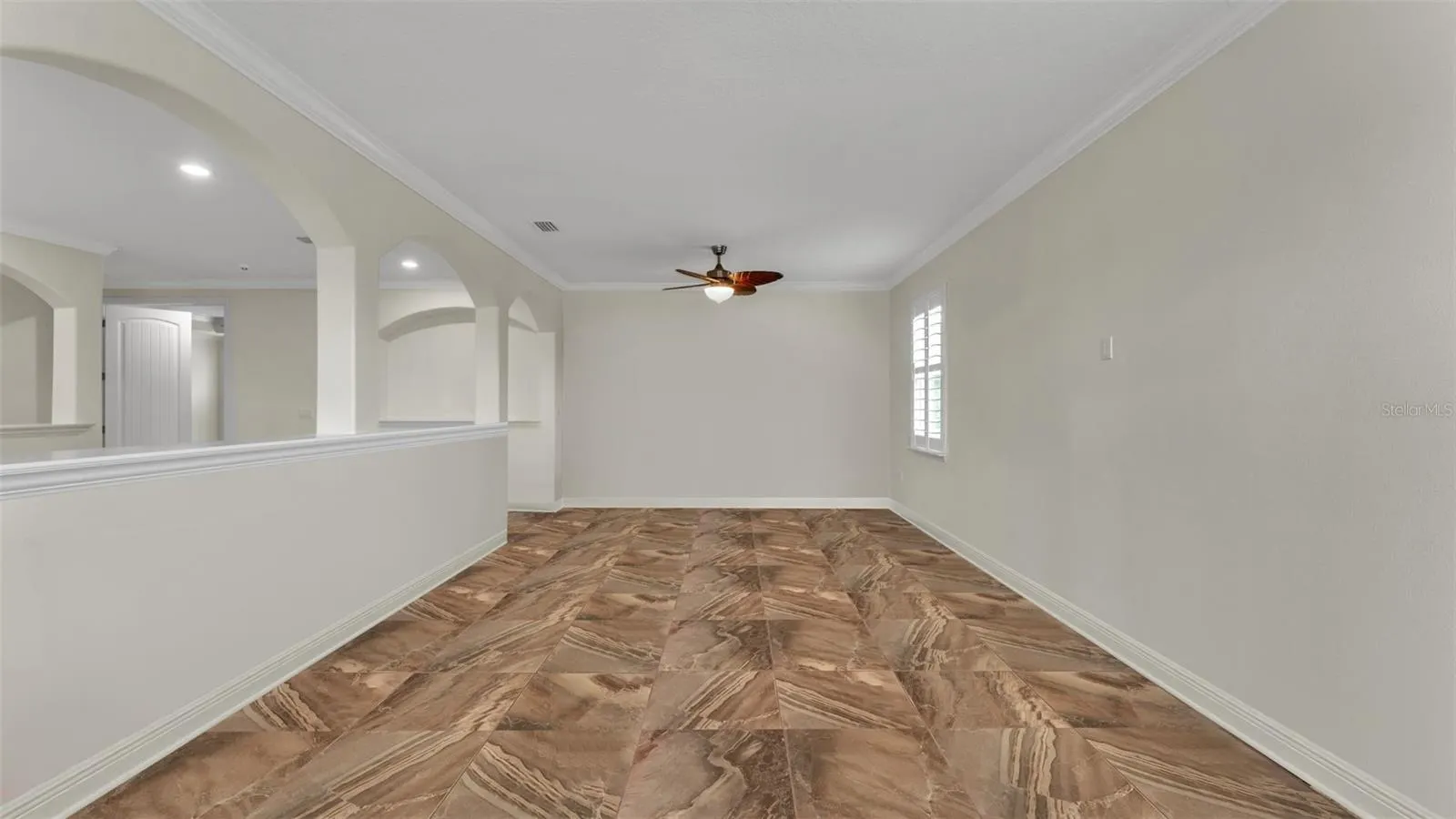 6515 EAGLE VIEW LOOP