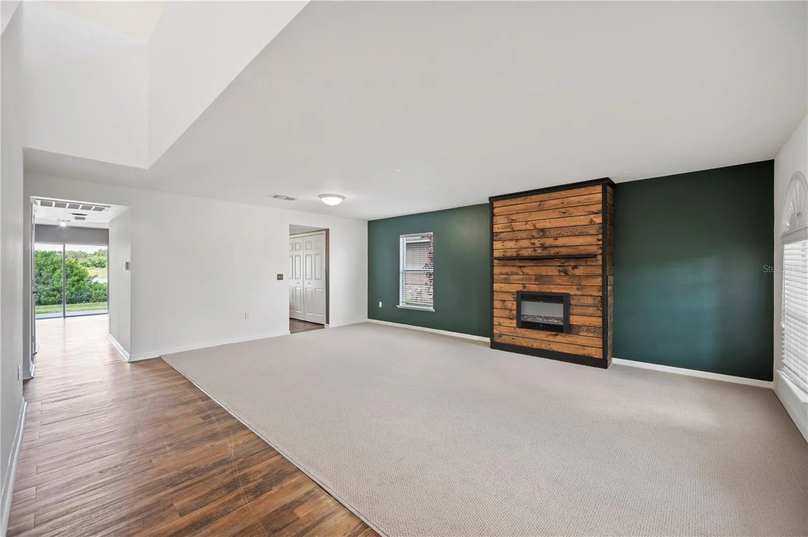 5392 CHANDLER DR