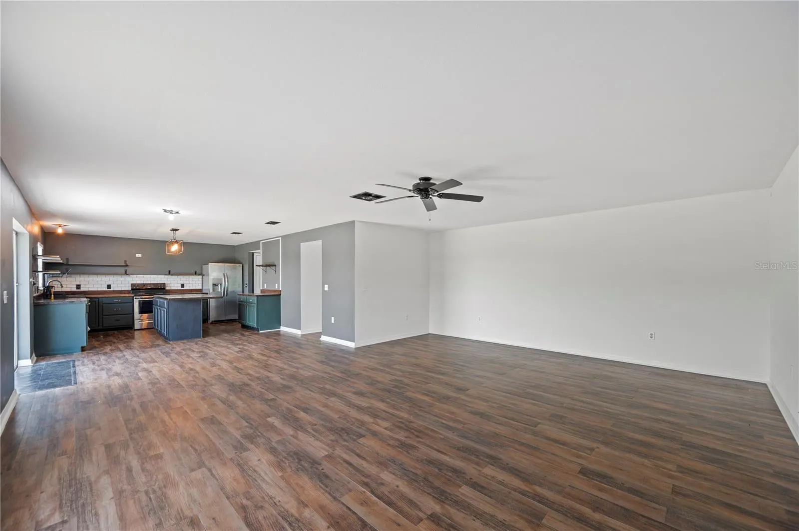 5392 CHANDLER DR