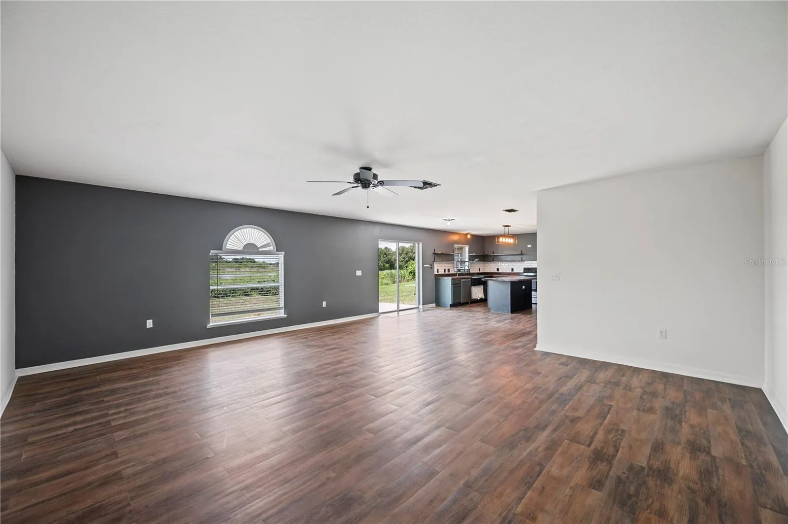5392 CHANDLER DR