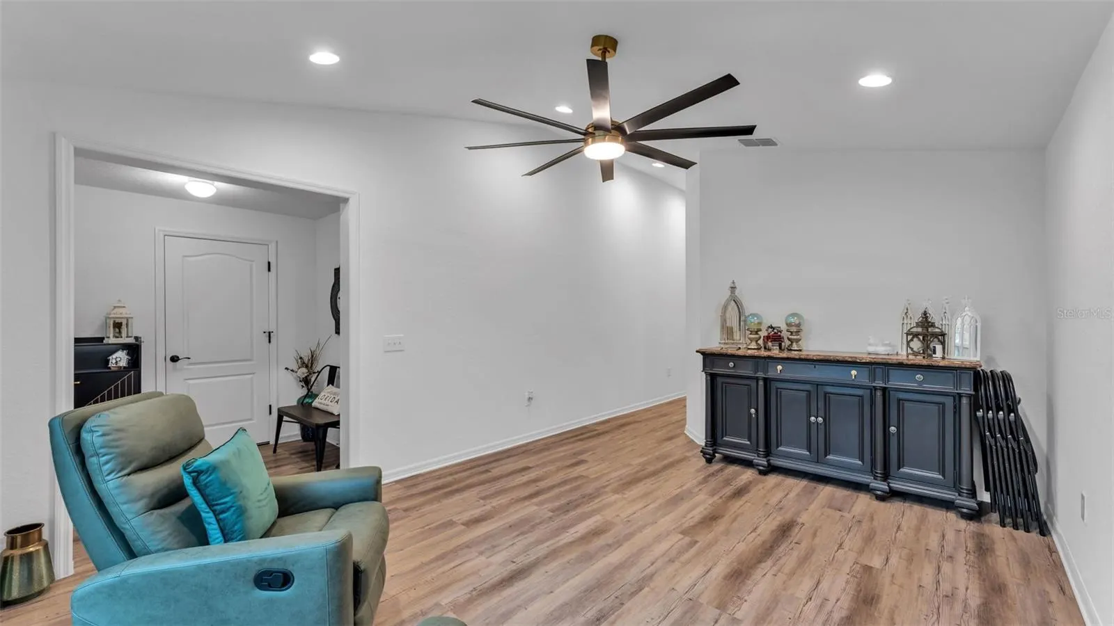 1189 PINTAIL PL