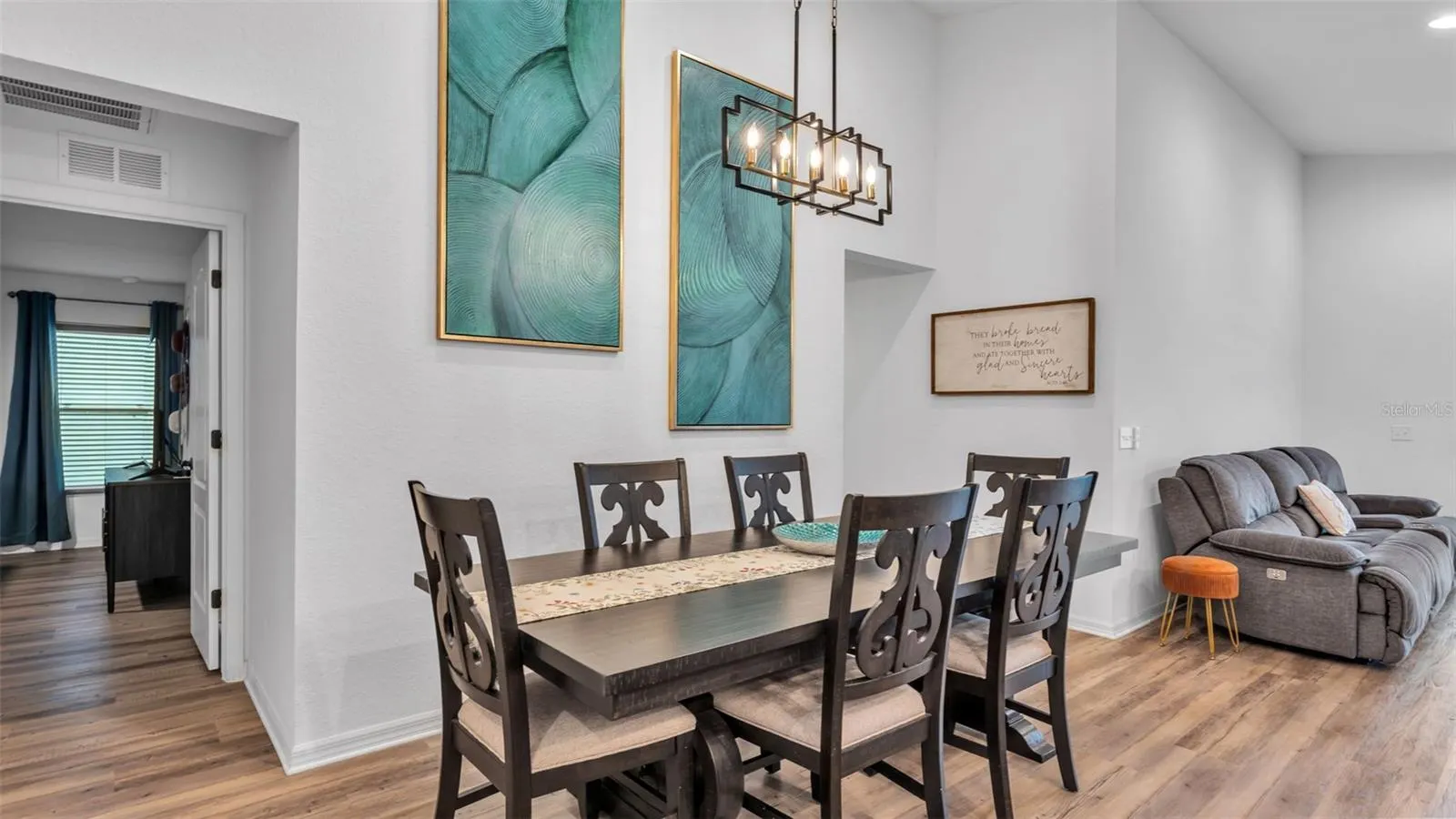 1189 PINTAIL PL