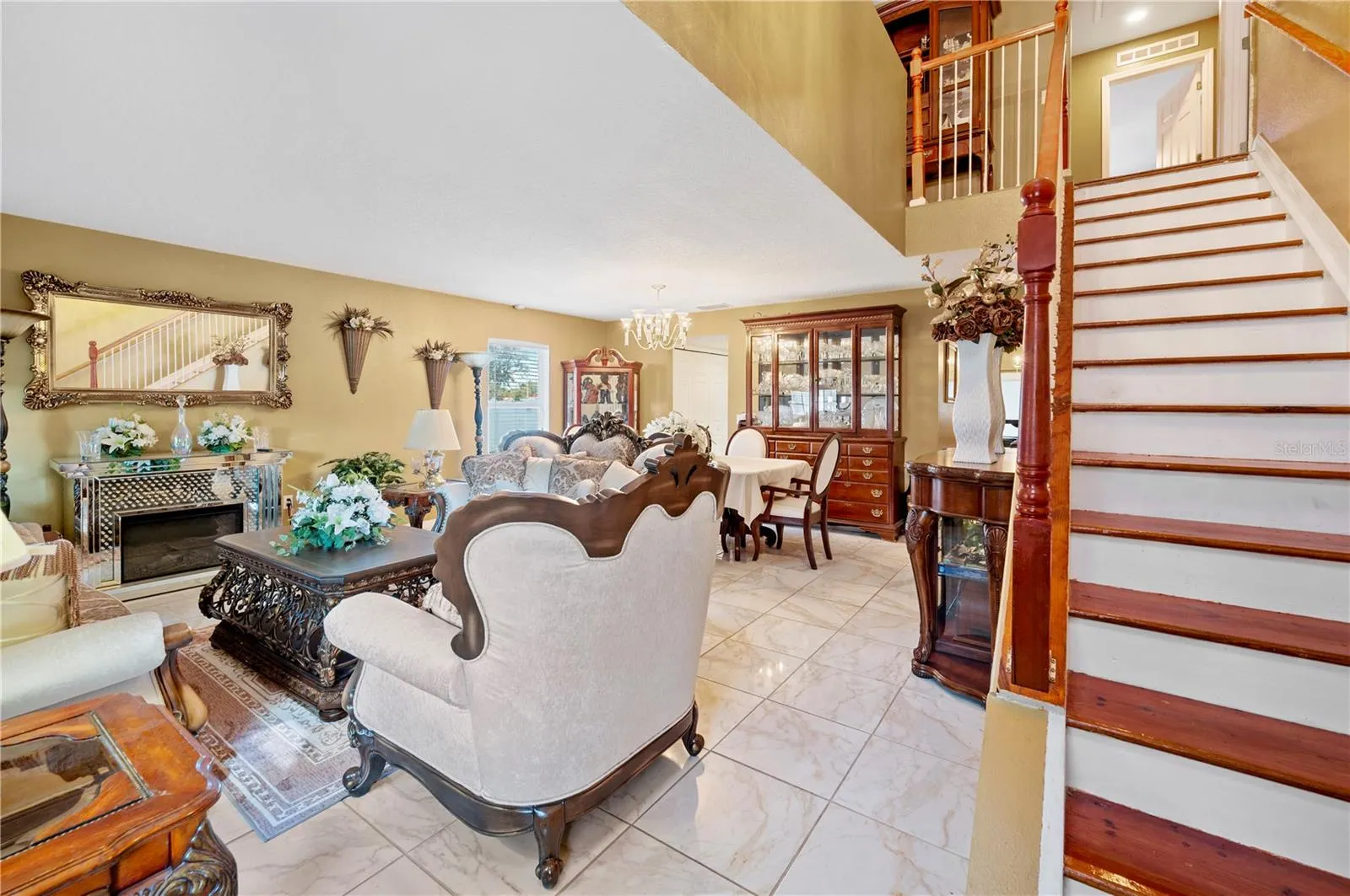 5155 SPANISH OAKS DR