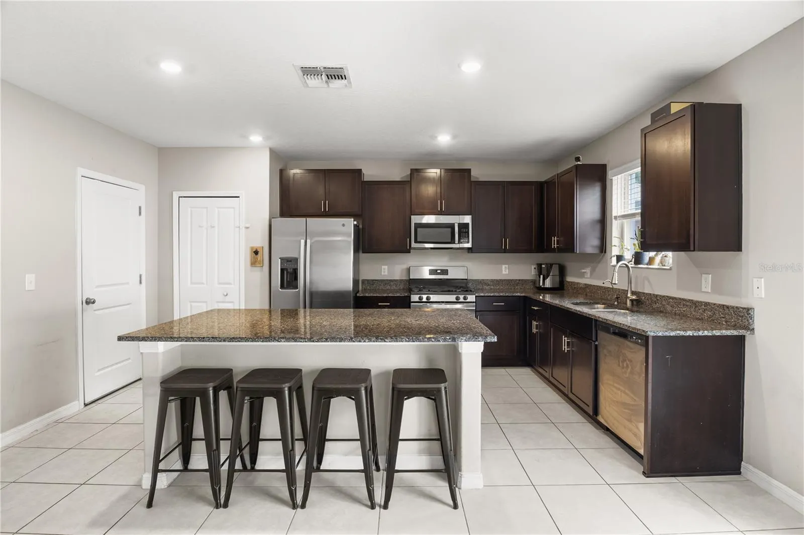 10410 SHADY PRESERVE DR