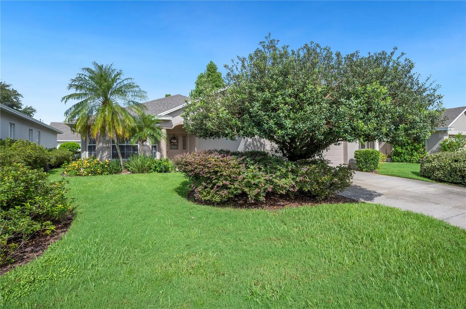 1829 ROCKY POINTE DR