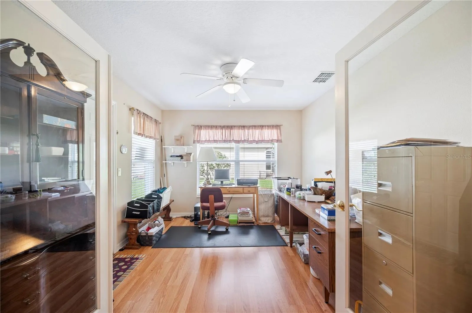 1829 ROCKY POINTE DR