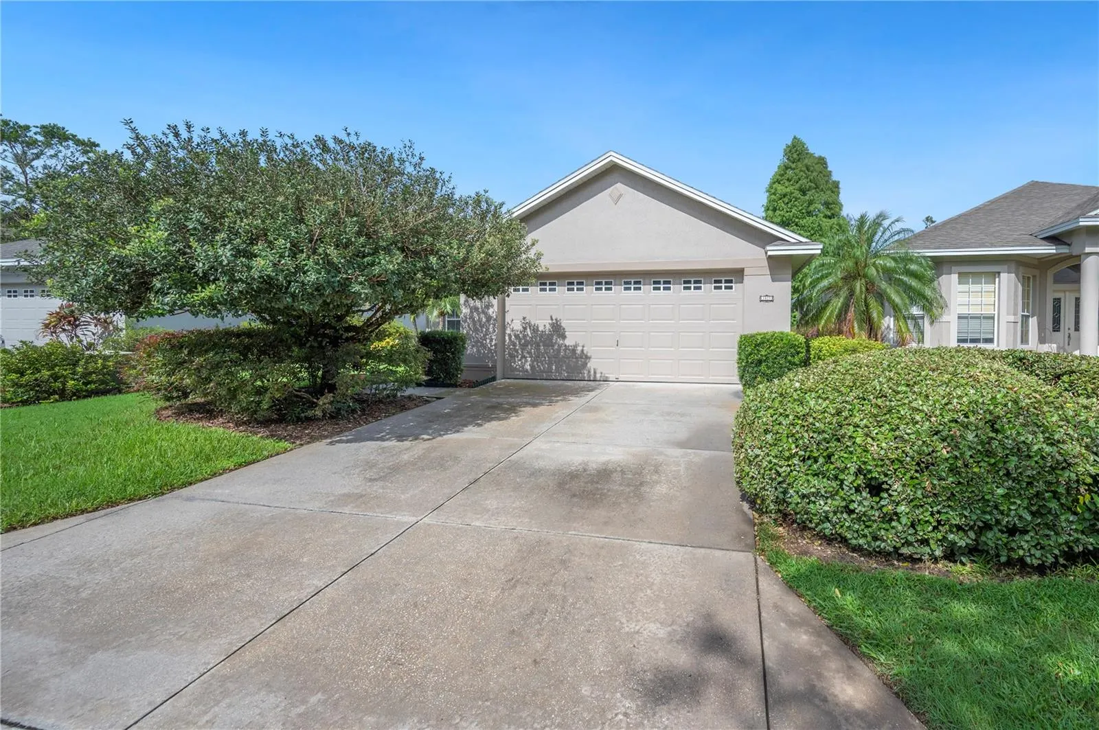 1829 ROCKY POINTE DR
