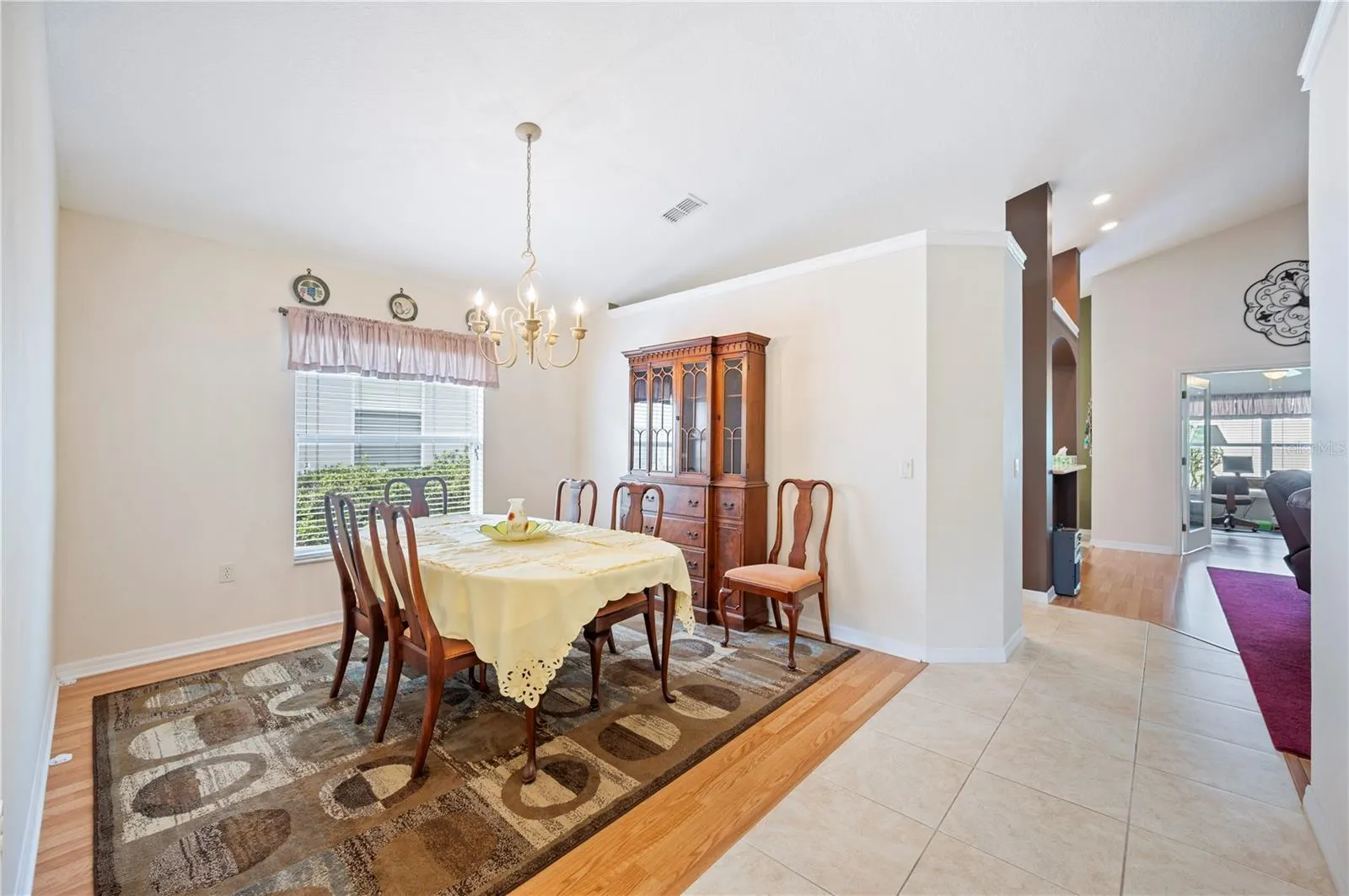 1829 ROCKY POINTE DR