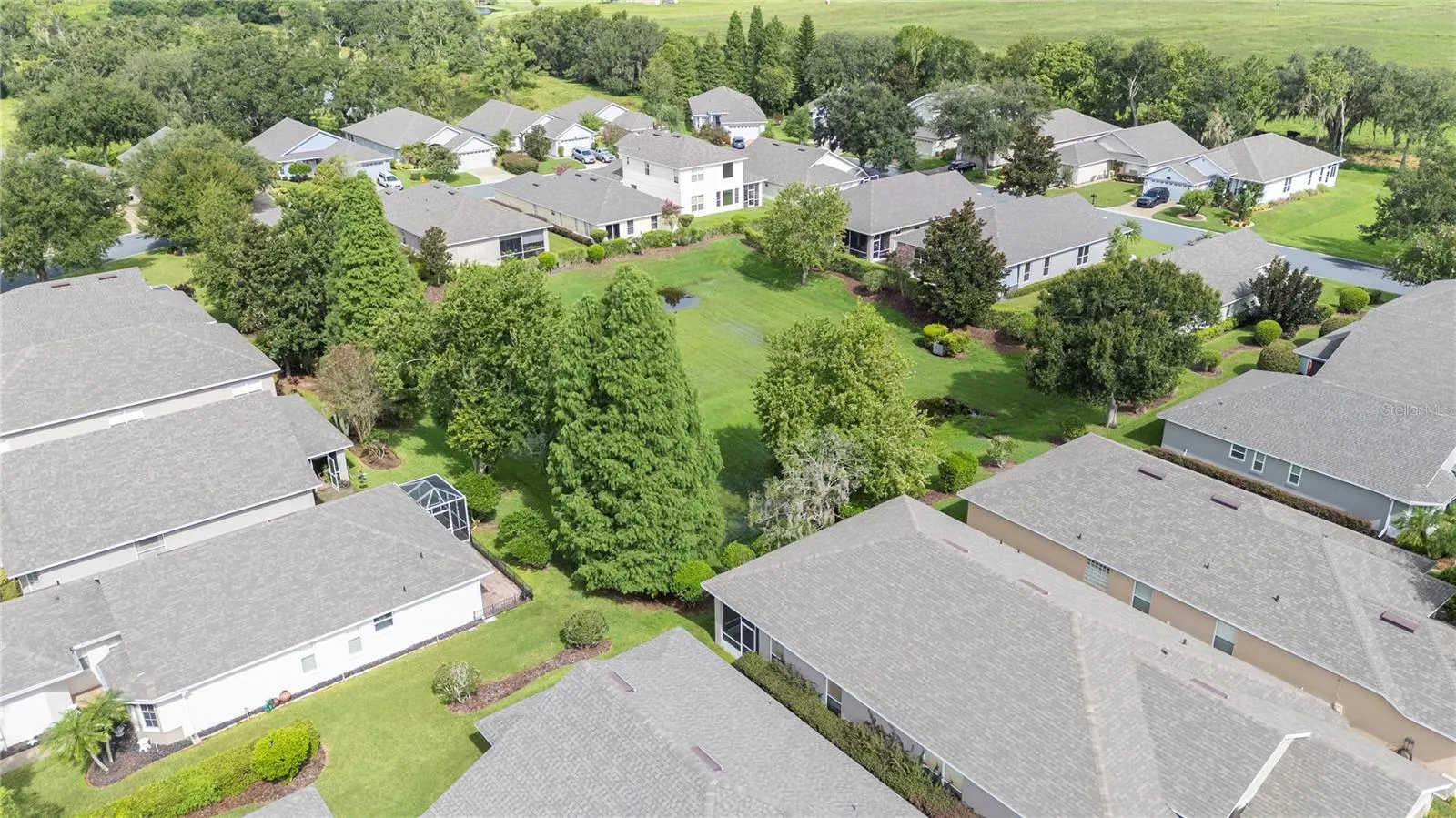 1829 ROCKY POINTE DR