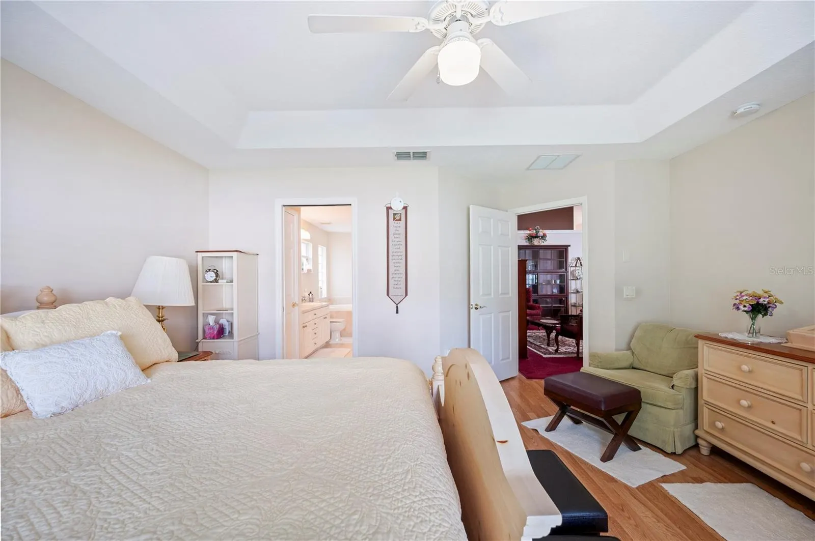 1829 ROCKY POINTE DR