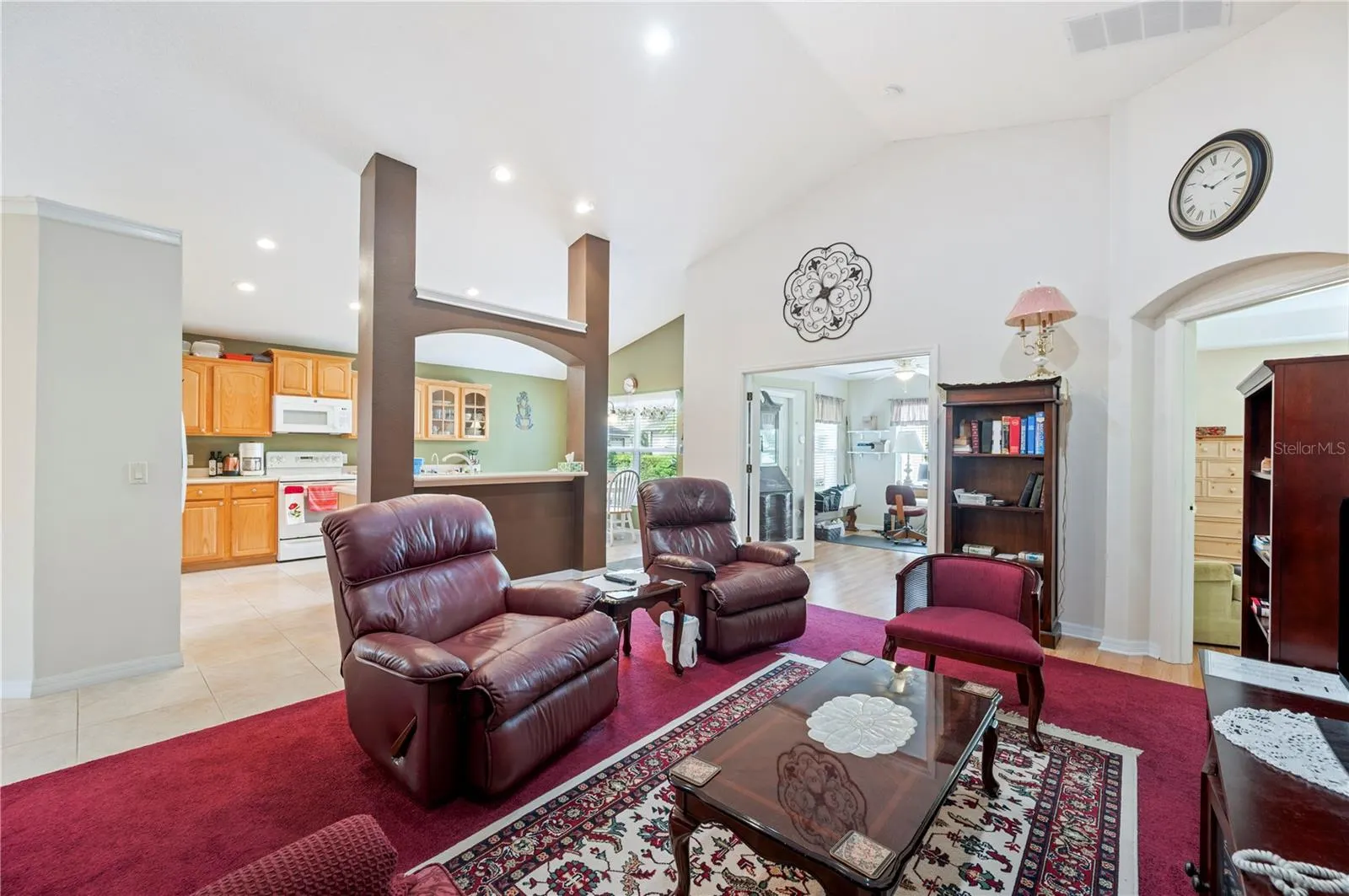 1829 ROCKY POINTE DR