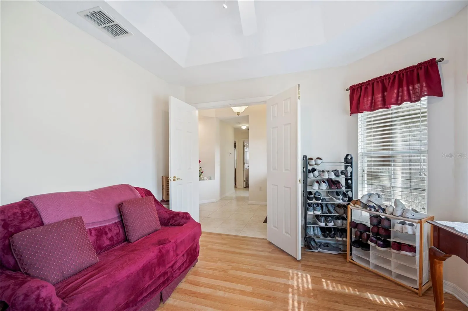 1829 ROCKY POINTE DR
