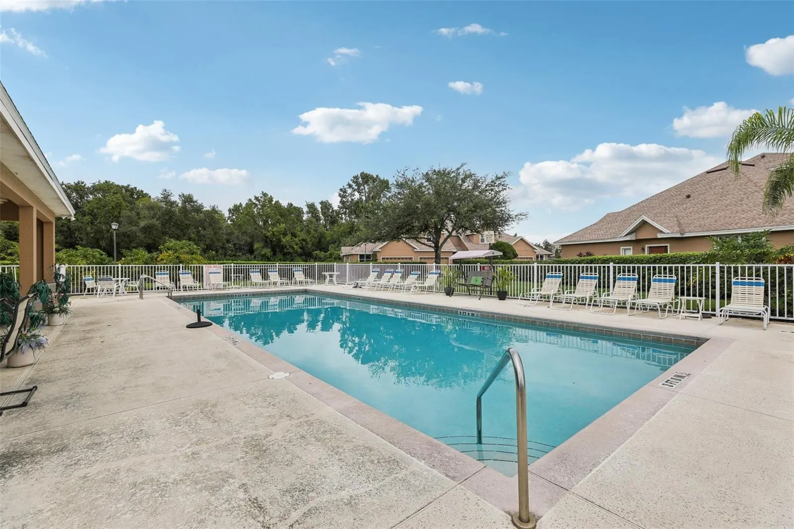 6425 TORRINGTON CIR