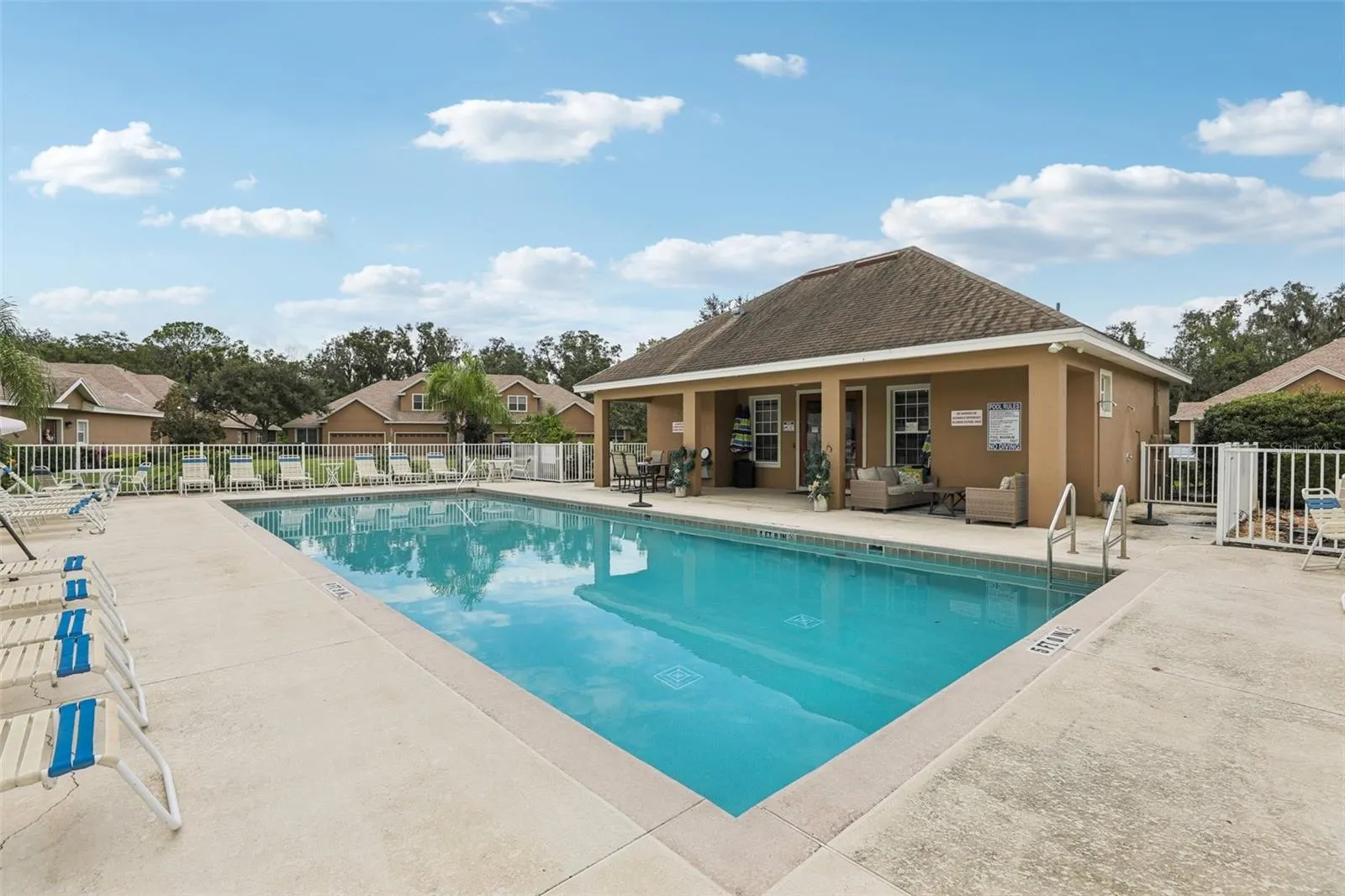 6425 TORRINGTON CIR