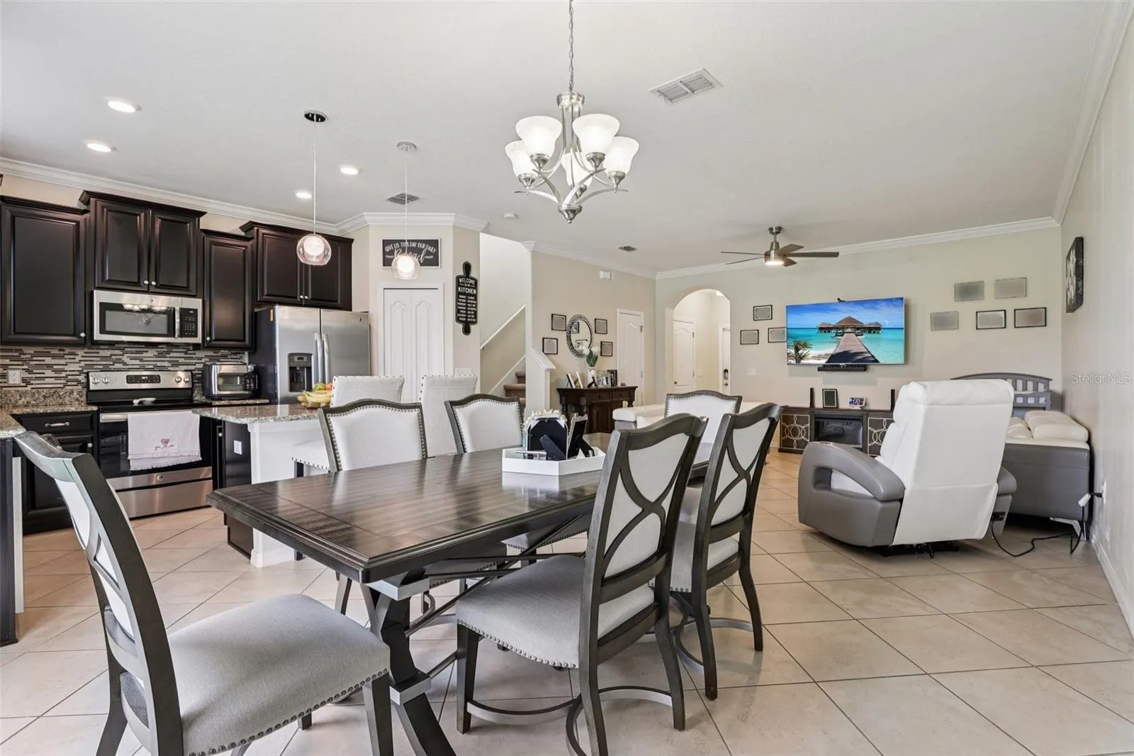 6425 TORRINGTON CIR