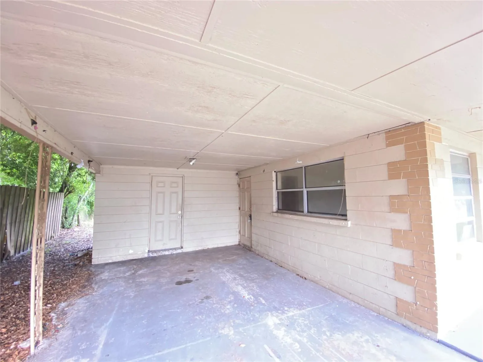 1038 WAYNESVILLE AVE