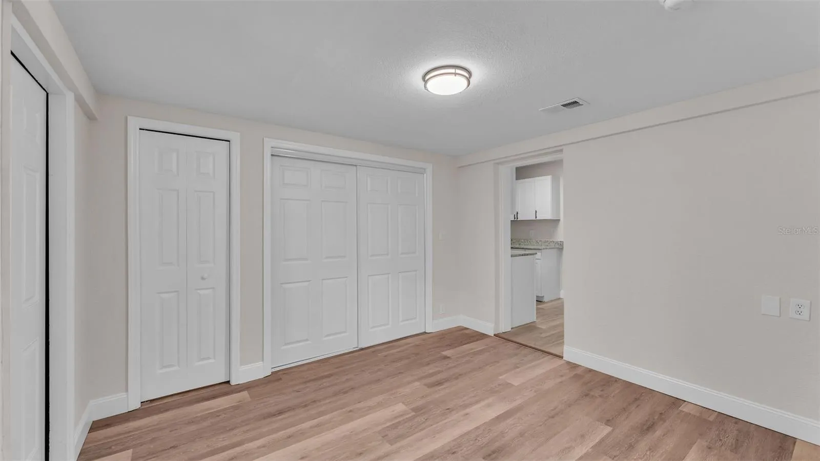 103 ORANGE AVE