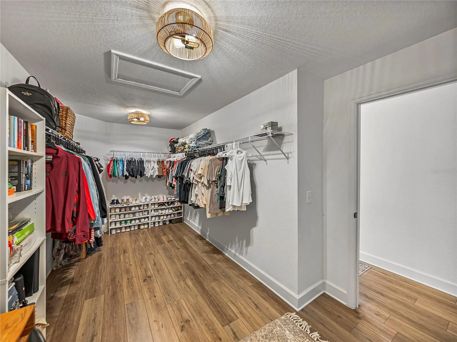 1226 PINTAIL PL