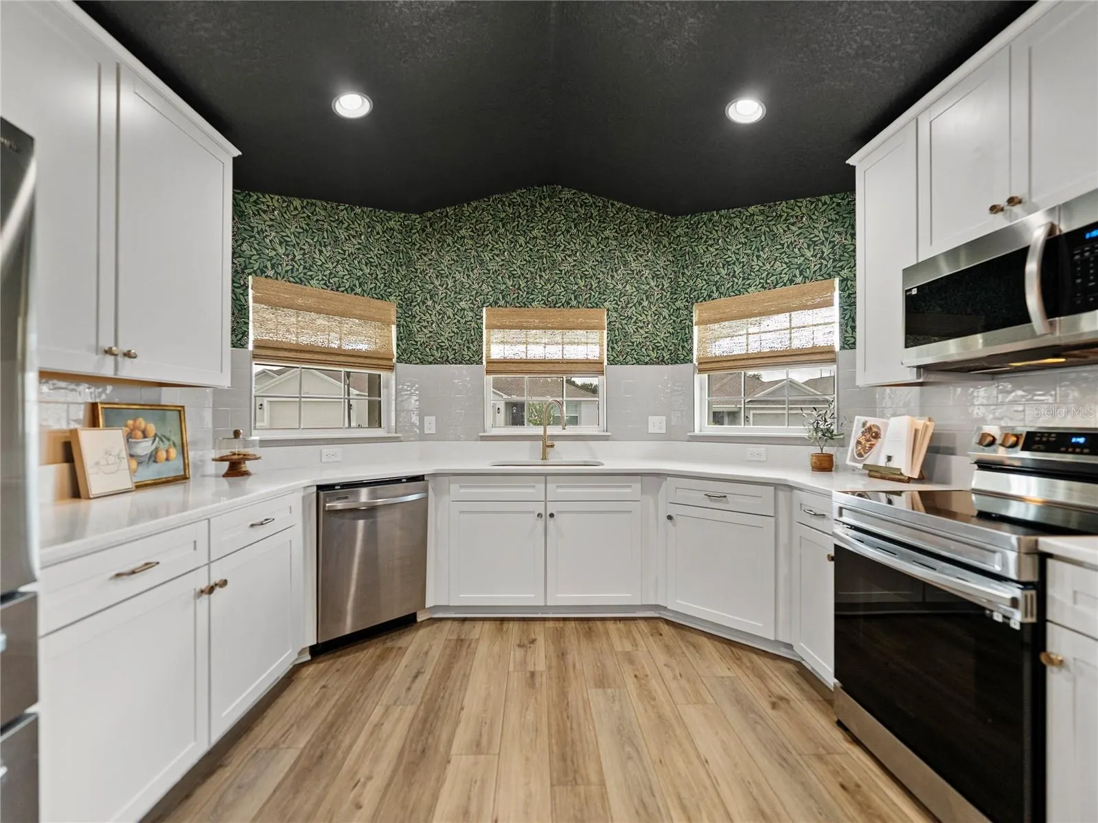 1226 PINTAIL PL