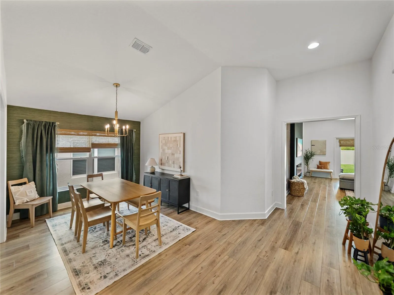1226 PINTAIL PL