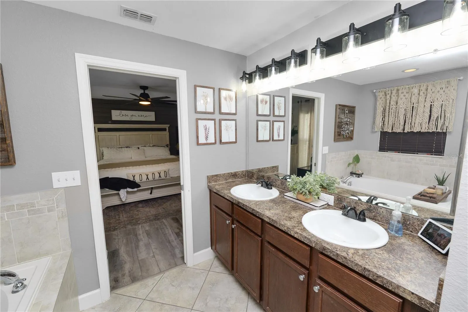 106 HAMILTON VIEW DR