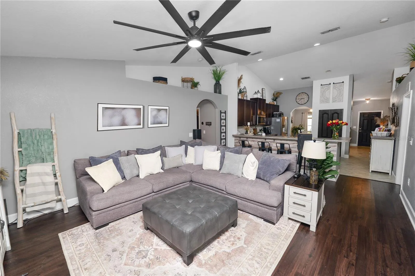 106 HAMILTON VIEW DR