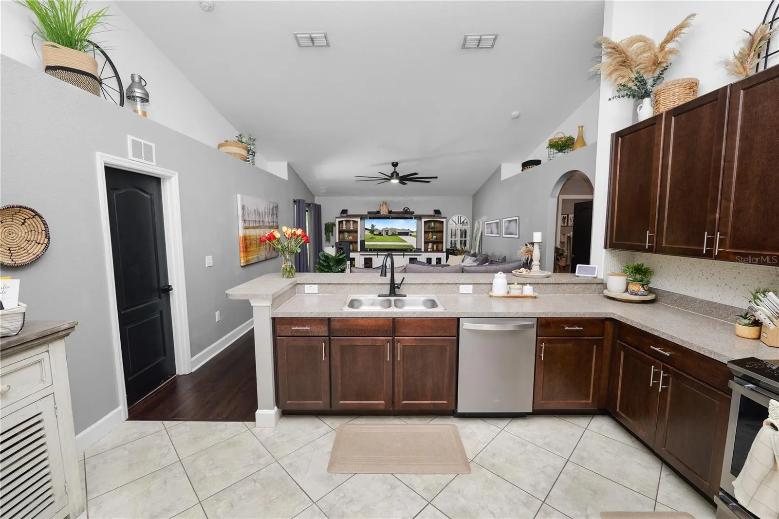 106 HAMILTON VIEW DR