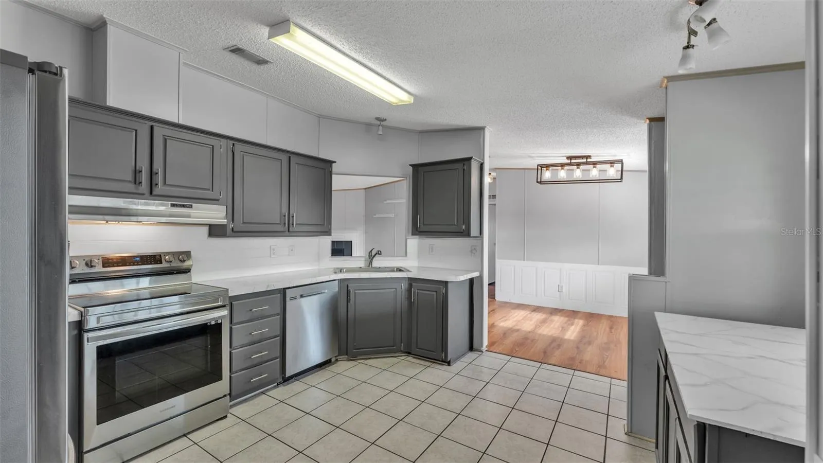 606 MORGAN RD