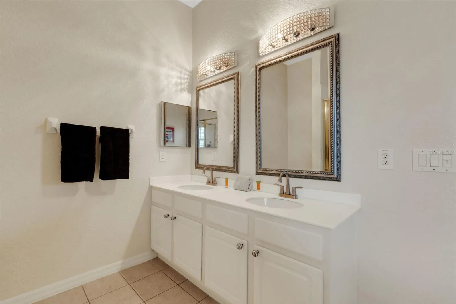 301 NEW PROVIDENCE