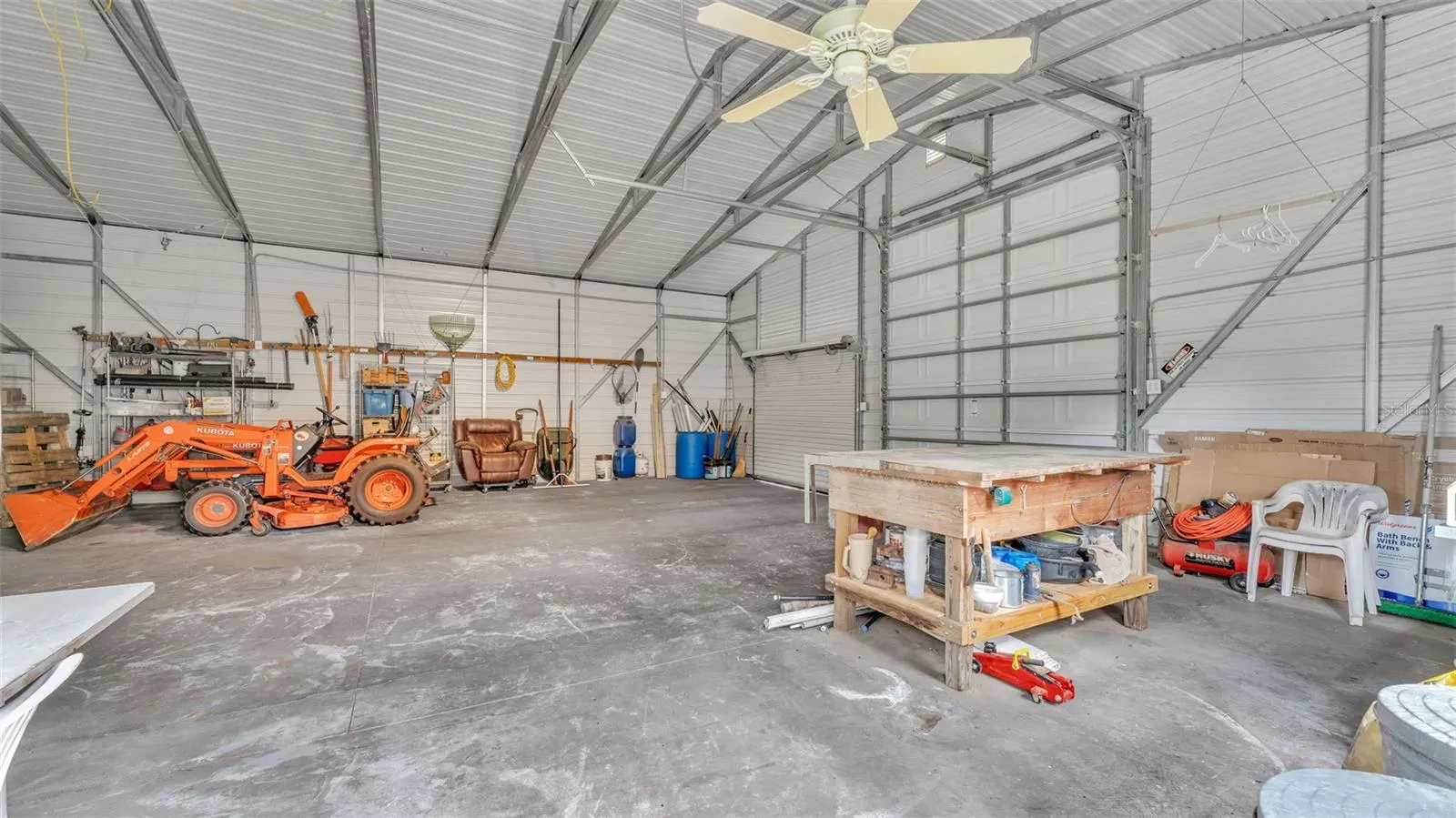 9240 MOORE RD