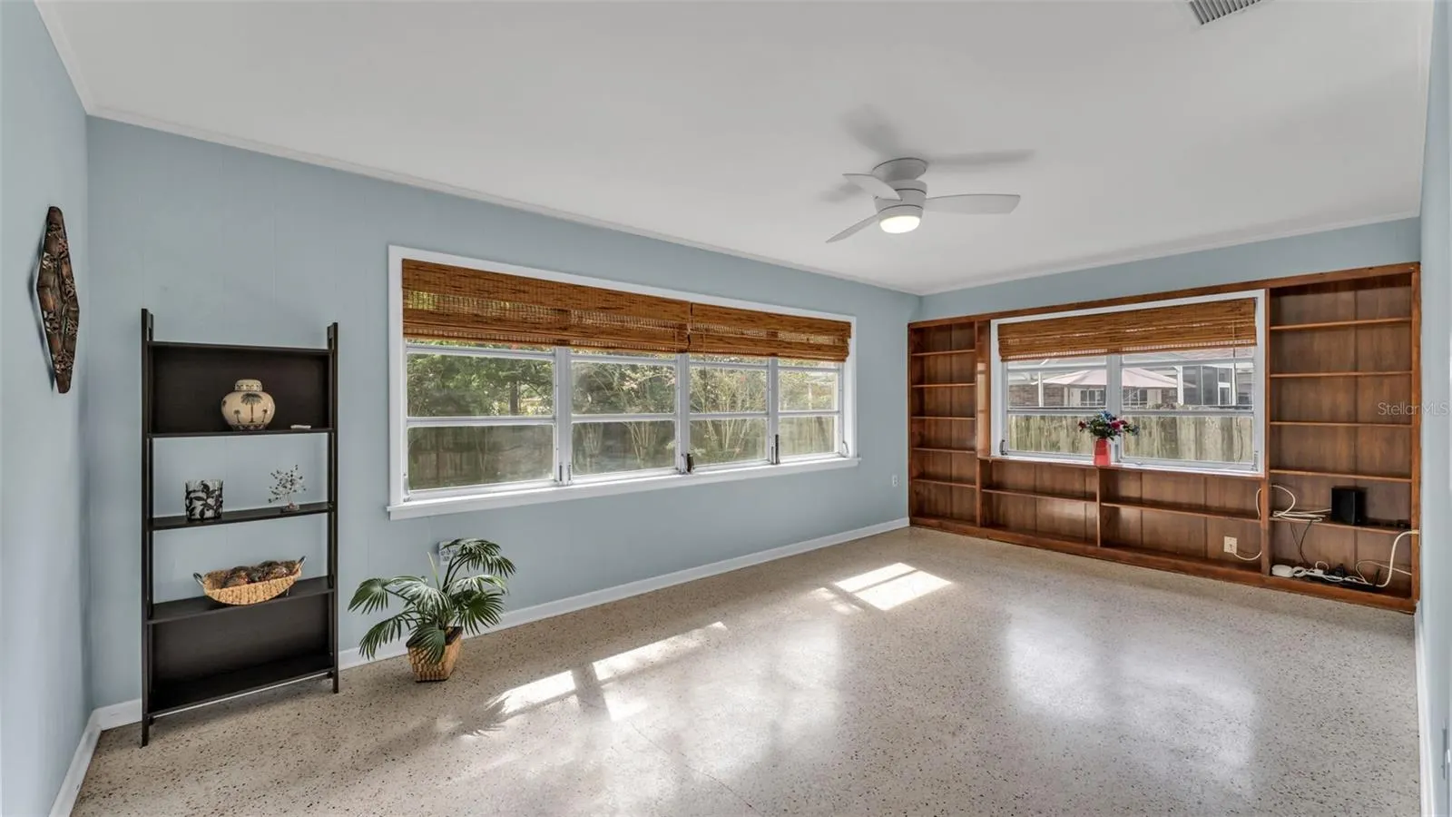 3228 S POLK AVE