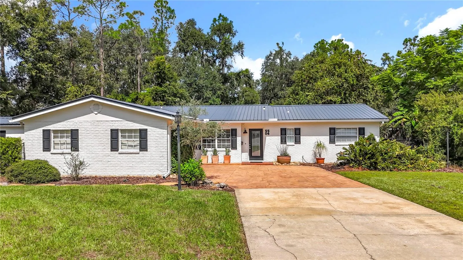 5504 OAKWAY DR